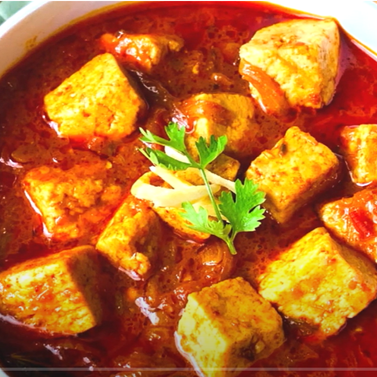 Kashmiri Paneer Rogan josh