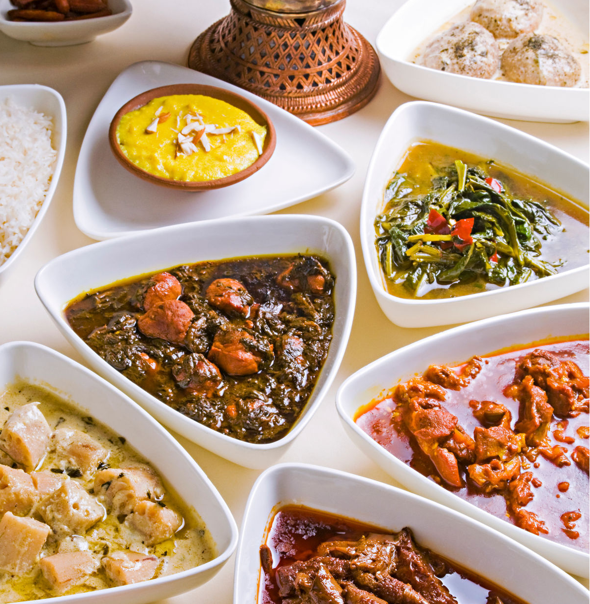 🕌 Dilli Daawat – A Mughlai Flavour Experience